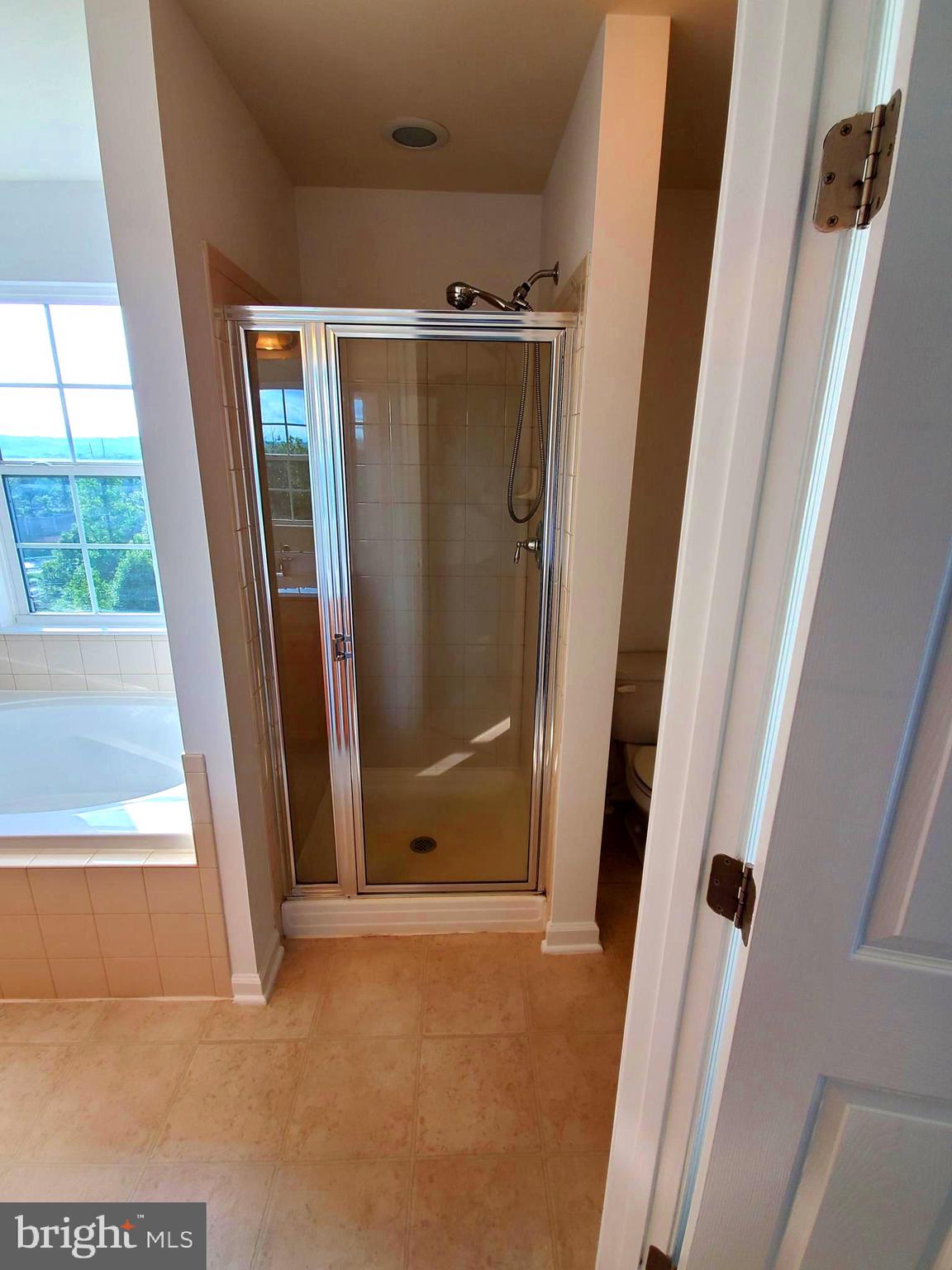 56 Short Branch Road Stafford, VA 22556 - Photo 27 of 32 Se[arate shower!
