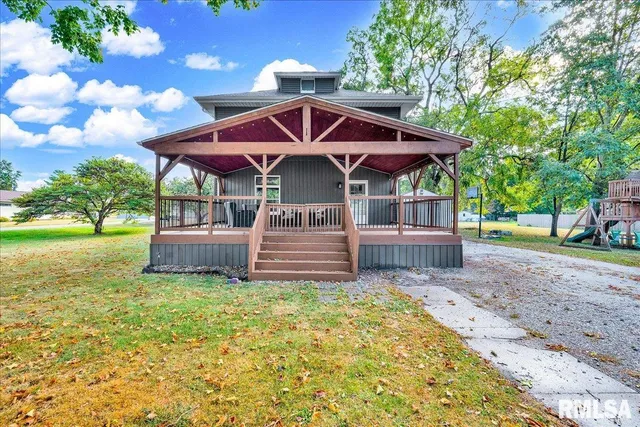 $209,900 | 214 North Kellogg Street, Yates City, IL 61572