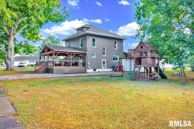 $209,900 | 214 North Kellogg Street, Yates City, IL 61572