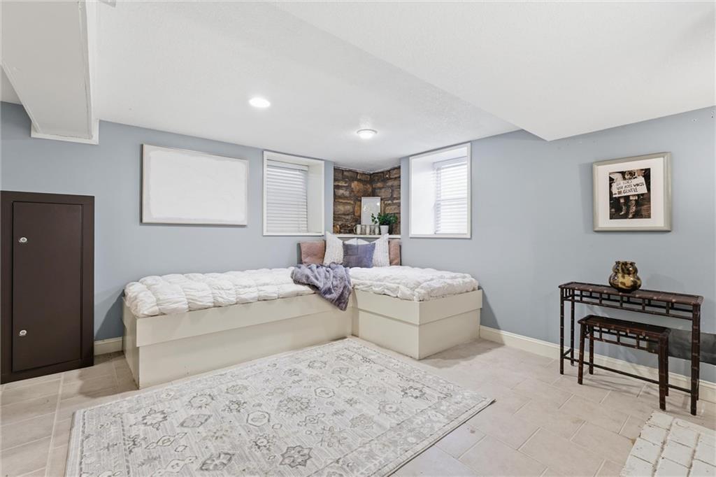 5427 Canterbury Road Fairway, KS 66205 - Photo 28 of 45