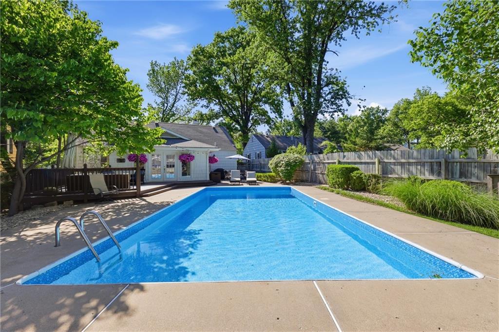 5427 Canterbury Road Fairway, KS 66205 - Photo 30 of 45