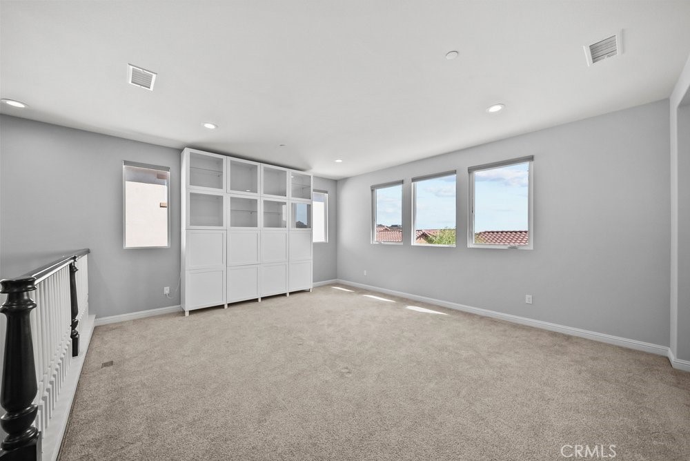 20752 Spruce Circle Porter Ranch, CA 91326 - Photo 28 of 66 Gallery Image 28