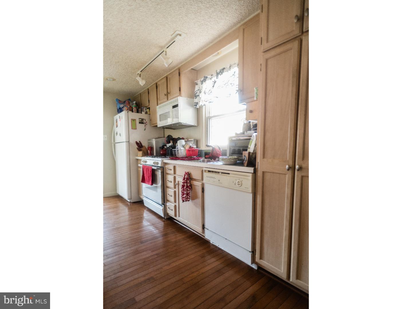 1316 Ardsley Road Swarthmore, PA 19081 - Photo 3 of 14