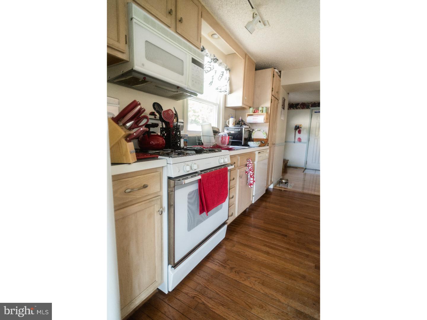 1316 Ardsley Road Swarthmore, PA 19081 - Photo 4 of 14