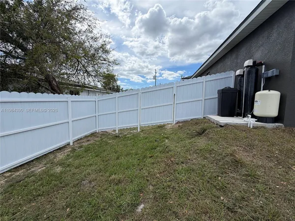 $2,000 | 723 Ivan Avenue South, Unit 723, Lehigh Acres, FL 33973