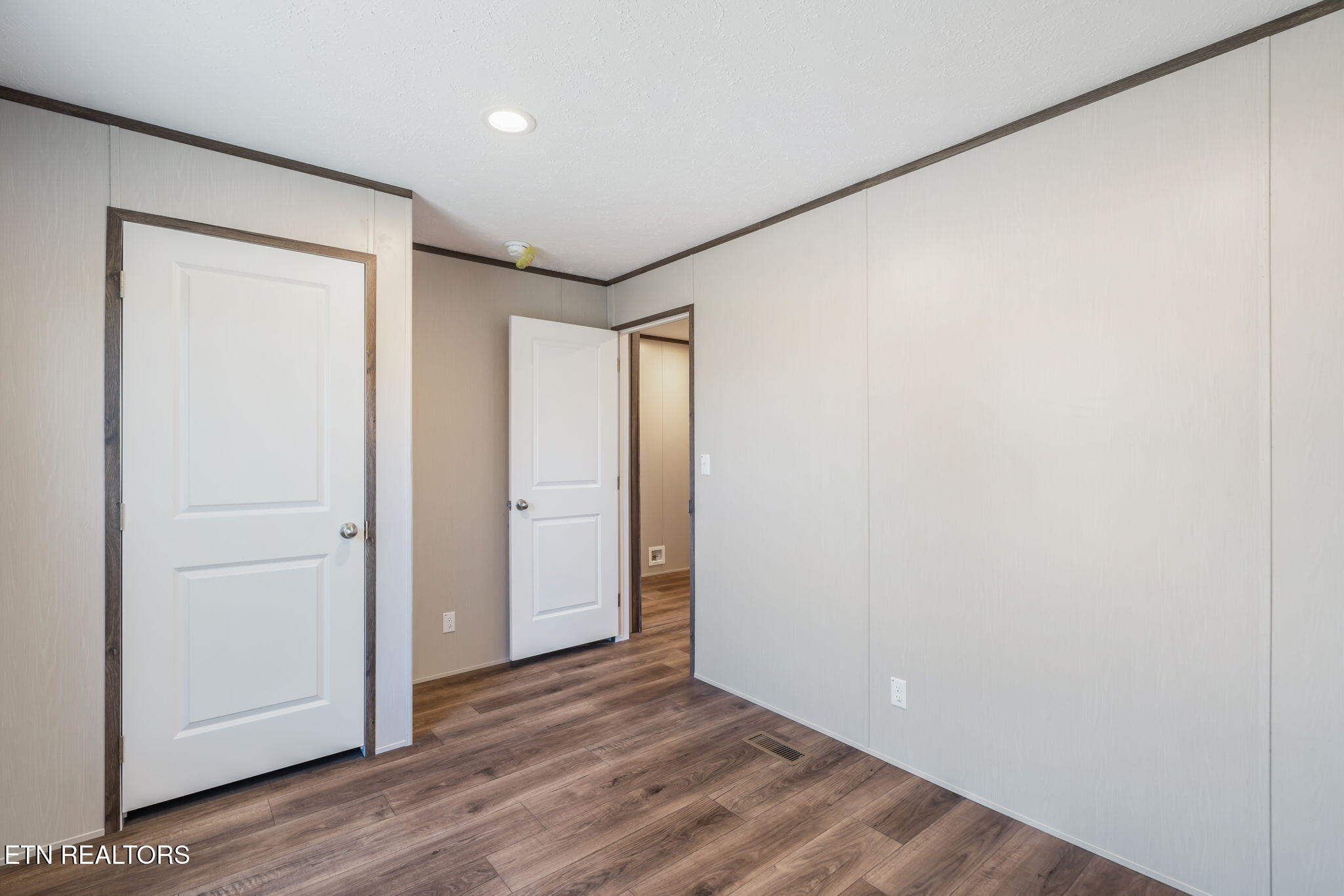 200 Laura Boling Loop Road Strawberry Plains, TN 37871 - Photo 40 of 45 35