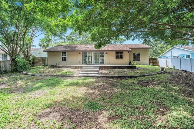 $525,000 | 2057 Brent Place, Palm Harbor, FL 34683