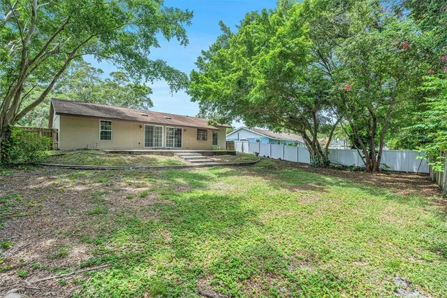 $525,000 | 2057 Brent Place, Palm Harbor, FL 34683