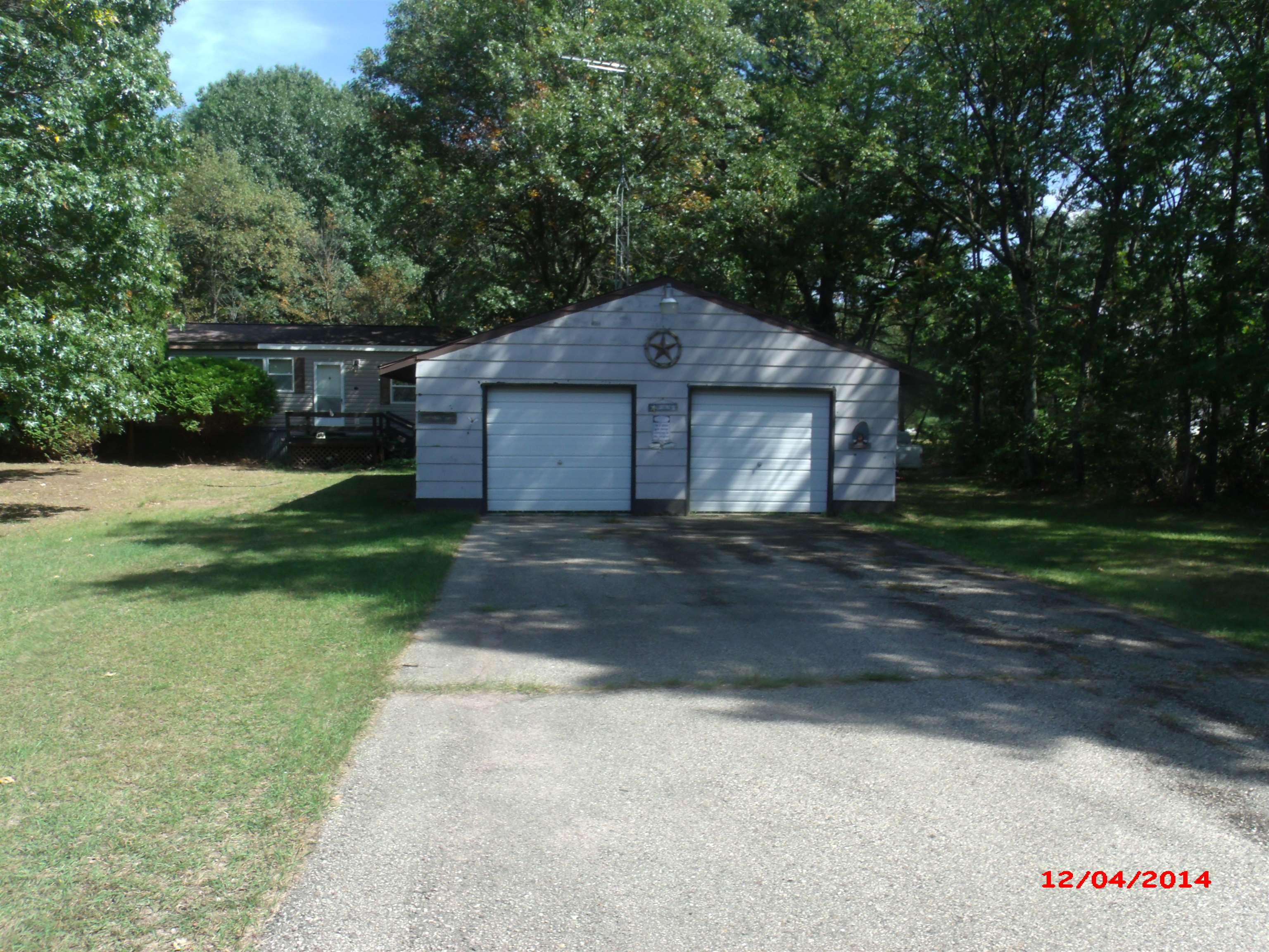 N4888 Brentwood Way Montello, WI 53949 - Photo 3 of 40