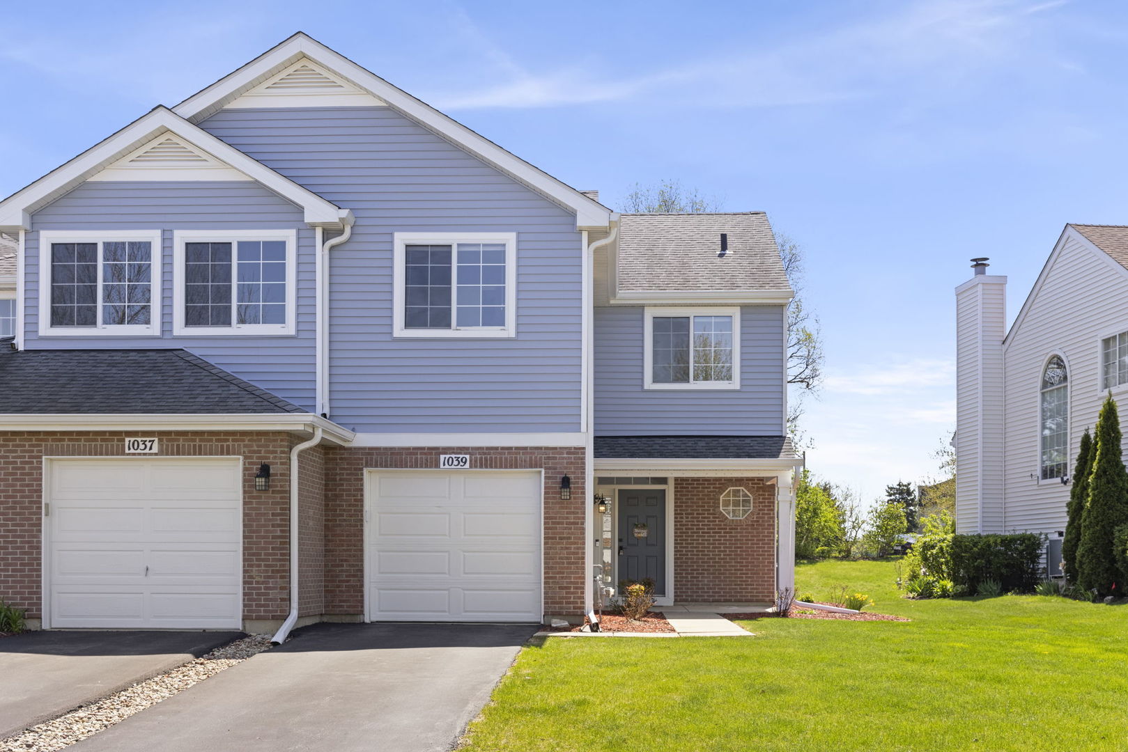 1039 Ripple Ridge Darien, IL 60561 - Photo 1 of 28
