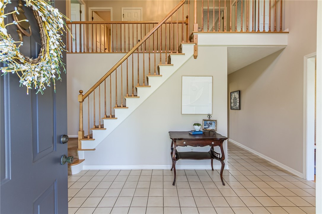 2 Brackley Circle Perinton, NY 14450 - Photo 8 of 39