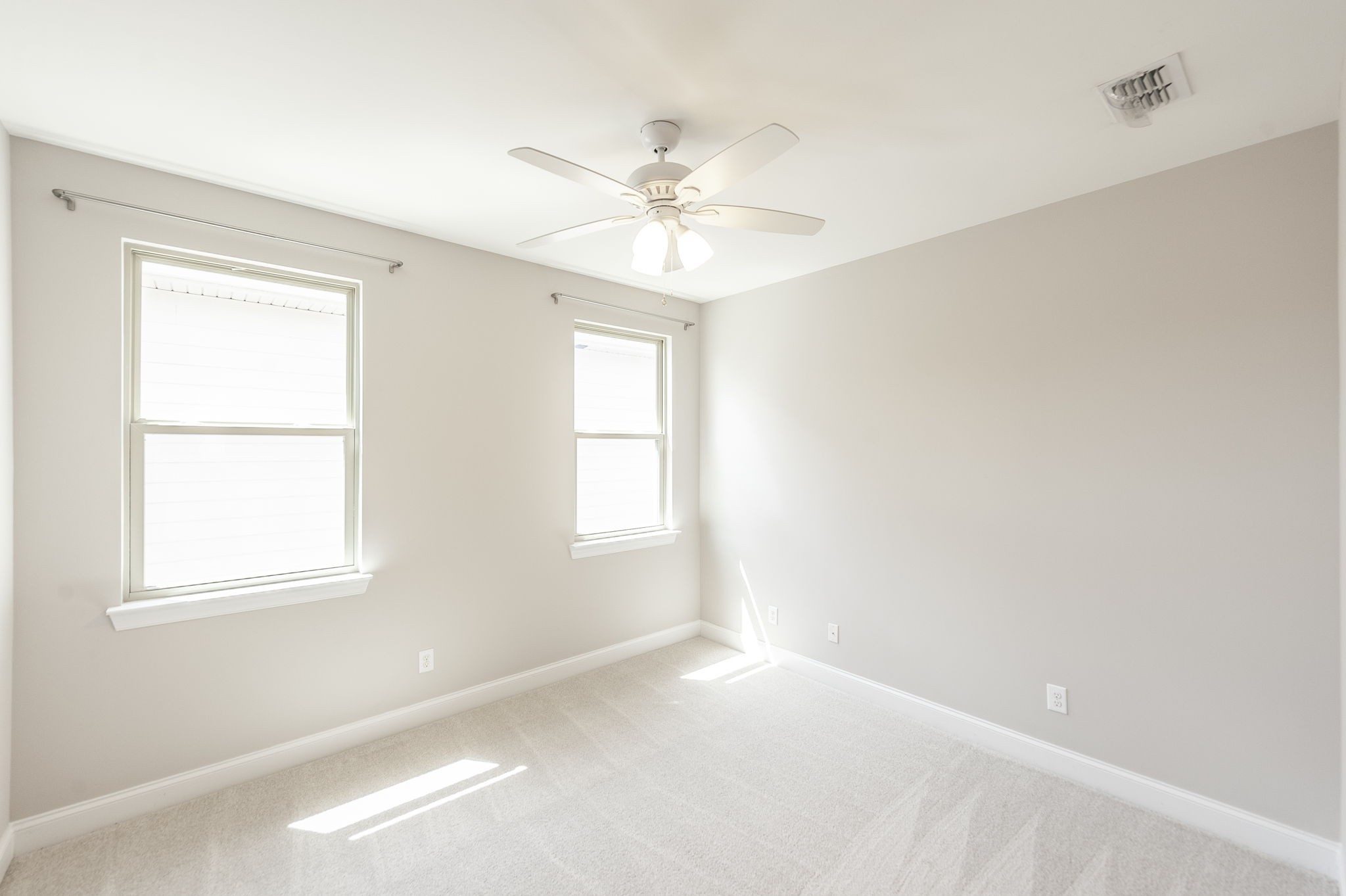 152 Ashcrest Point Hendersonville, TN 37075 - Photo 50 of 63 a view of an empty room with a window