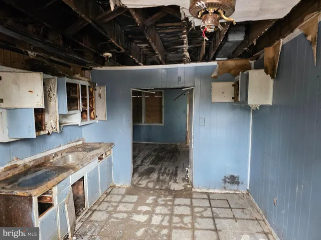 $65,000 | 144 Grant Street, Mount Holly, NJ 08060