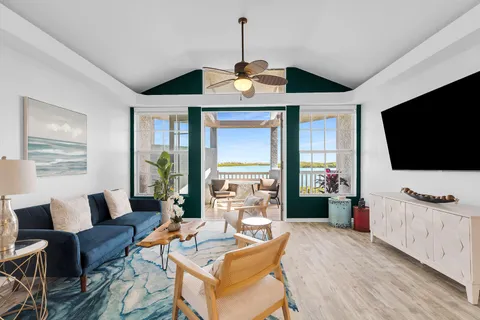 $1,295,000 | 77 Seaside N Court, Key West, FL 33040