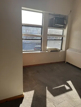 $1,300 | 9 Montello Street, Unit 8, Brockton, MA 02301