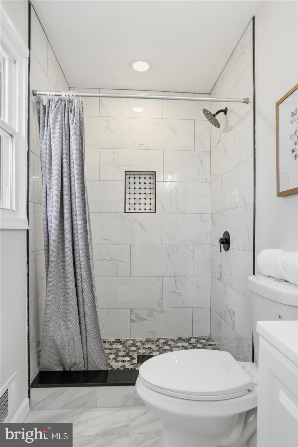 7918 Elizabeth Road Pasadena, MD 21122 - Photo 20 of 41