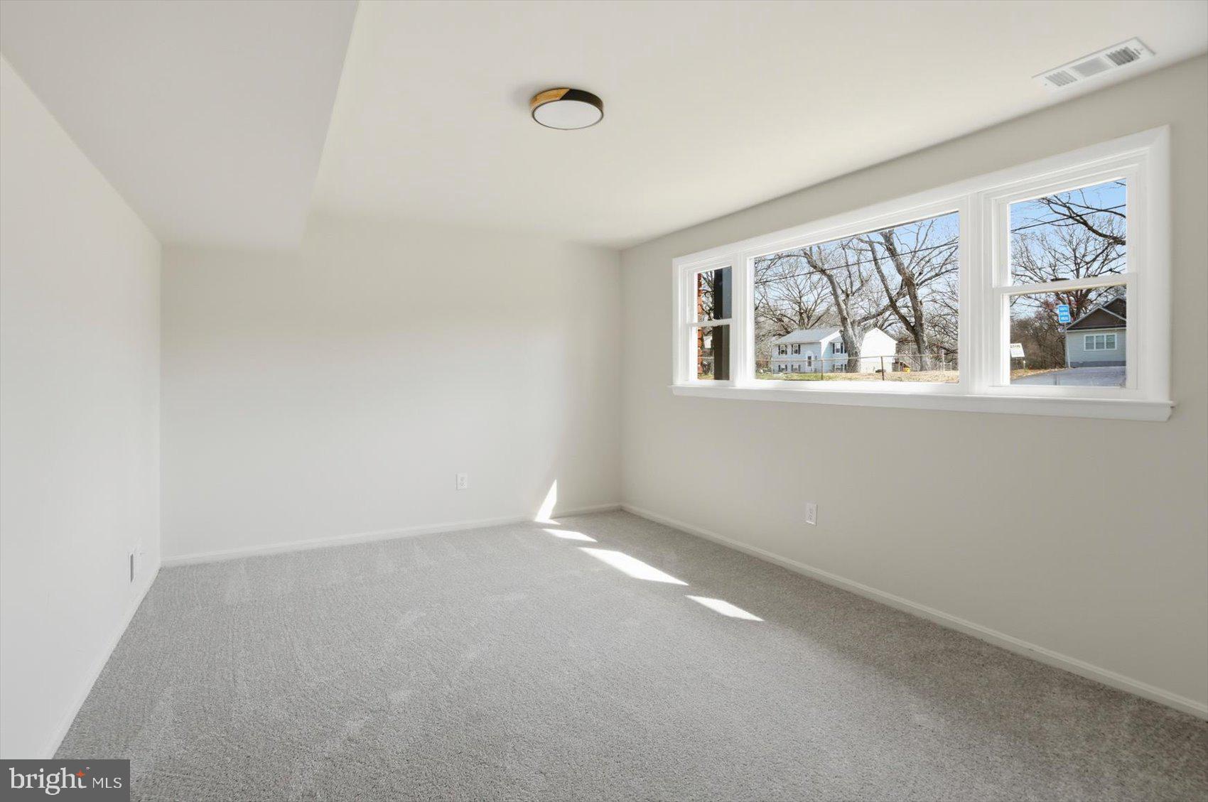 7918 Elizabeth Road Pasadena, MD 21122 - Photo 31 of 41