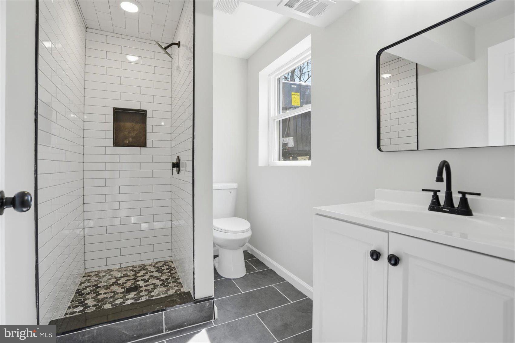 7918 Elizabeth Road Pasadena, MD 21122 - Photo 34 of 41