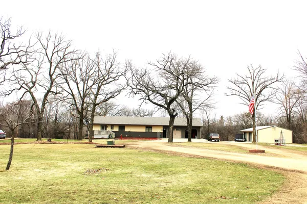 $595,000 | 31127 Levi Path, Lake City, MN 55041