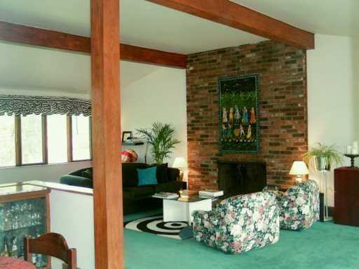 1869 Swallow Hill Road Carnegie, PA 15106 - Photo 2 of 8 Other.