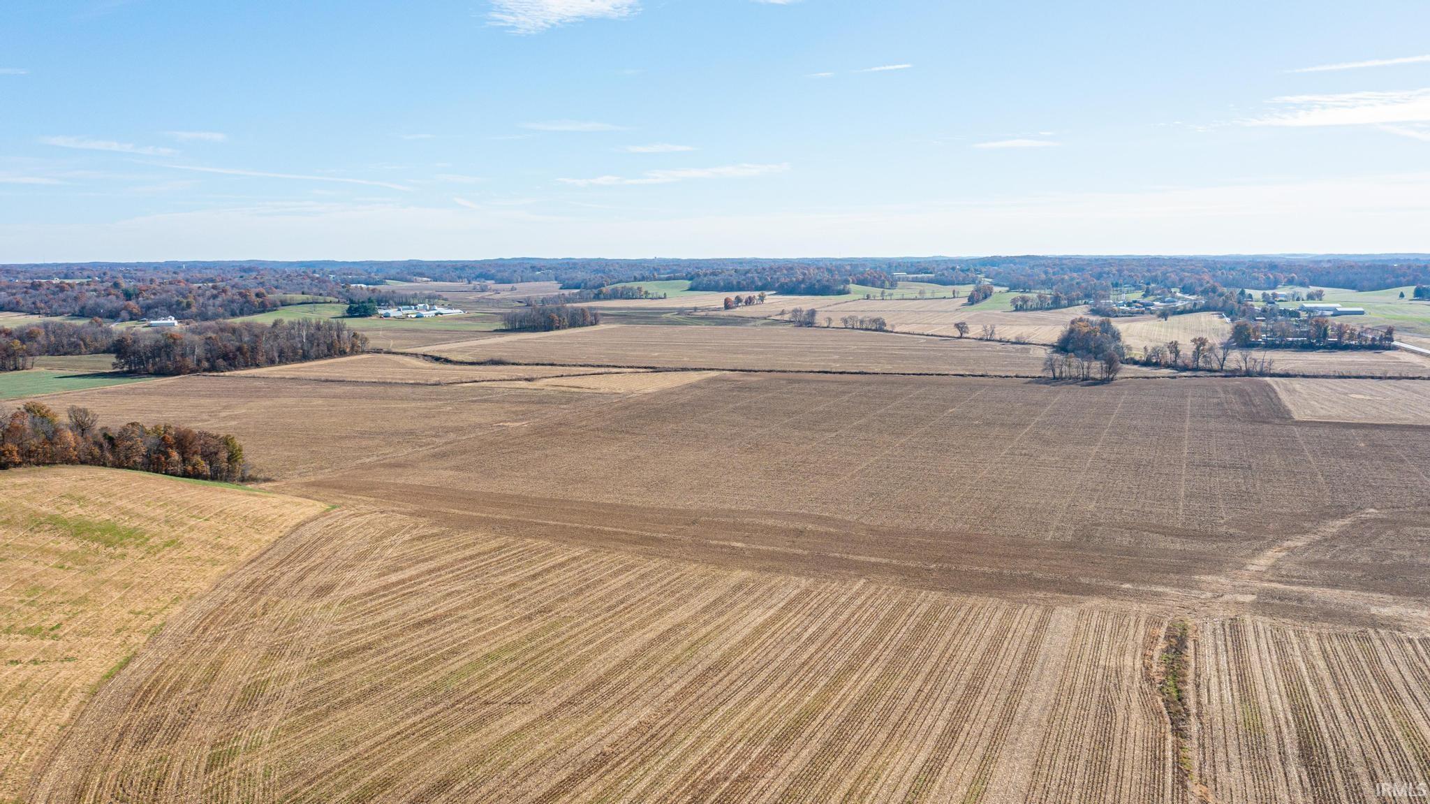 736 East Schnellville Road Jasper, IN 47546 - Photo 27 of 36 Gallery Image 27