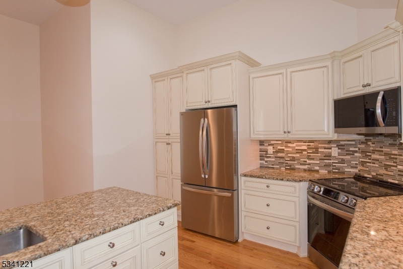 673 Glendale Road Franklin Lakes, NJ 07417 - Photo 10 of 19