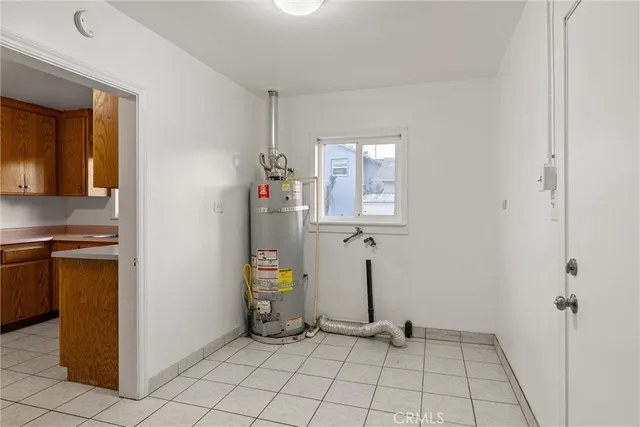 a view of a storage & utility room