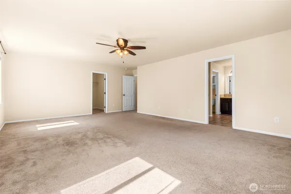 $599,950 | 1408 Daffodil Avenue Northeast, Orting, WA 98360