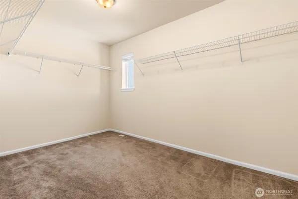 $599,950 | 1408 Daffodil Avenue Northeast, Orting, WA 98360