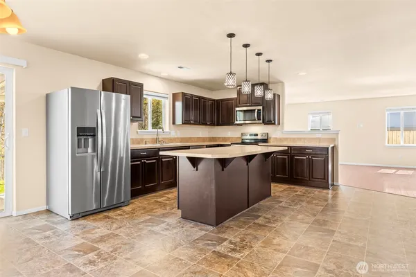 $599,950 | 1408 Daffodil Avenue Northeast, Orting, WA 98360