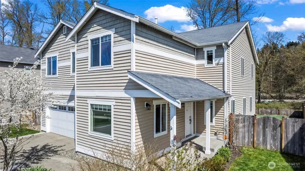 $599,950 | 1408 Daffodil Avenue Northeast, Orting, WA 98360