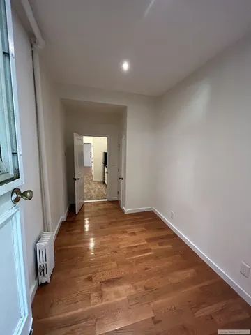 $4,500 | 419 West 44th Street, Unit 1W | Hell's Kitchen