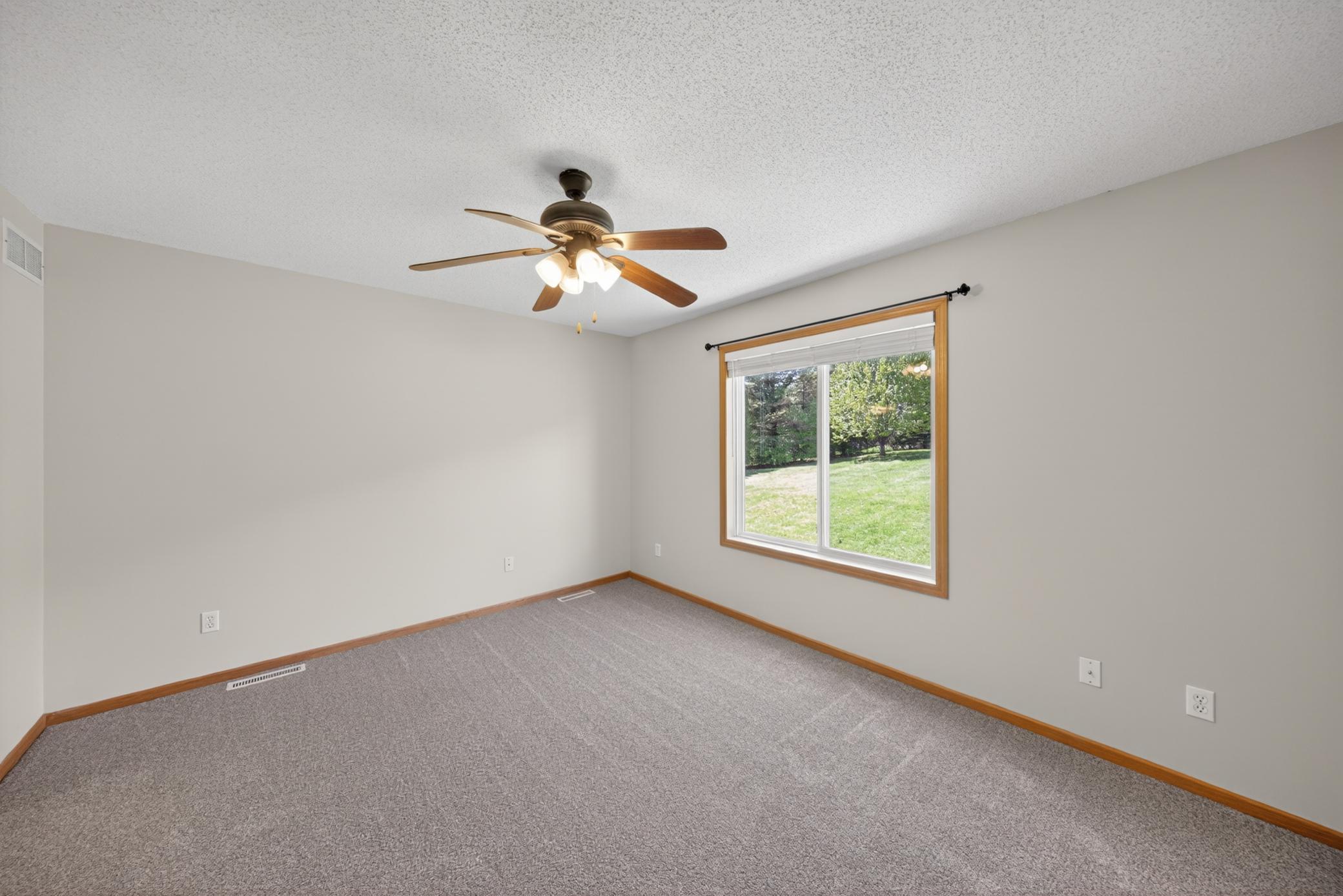 5509 25th Avenue Northwest Rochester, MN 55901 - Photo 11 of 23