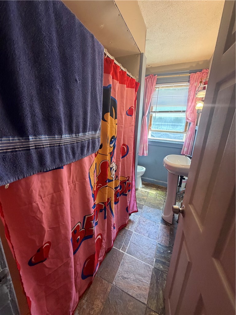 112 Butler Avenue Central Falls, RI 02863 - Photo 9 of 11