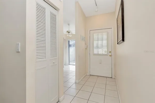 $210,000 | 3113 Lake Pine Way, Unit C, Tarpon Springs, FL 34688