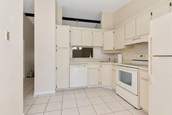 $210,000 | 3113 Lake Pine Way, Unit C, Tarpon Springs, FL 34688