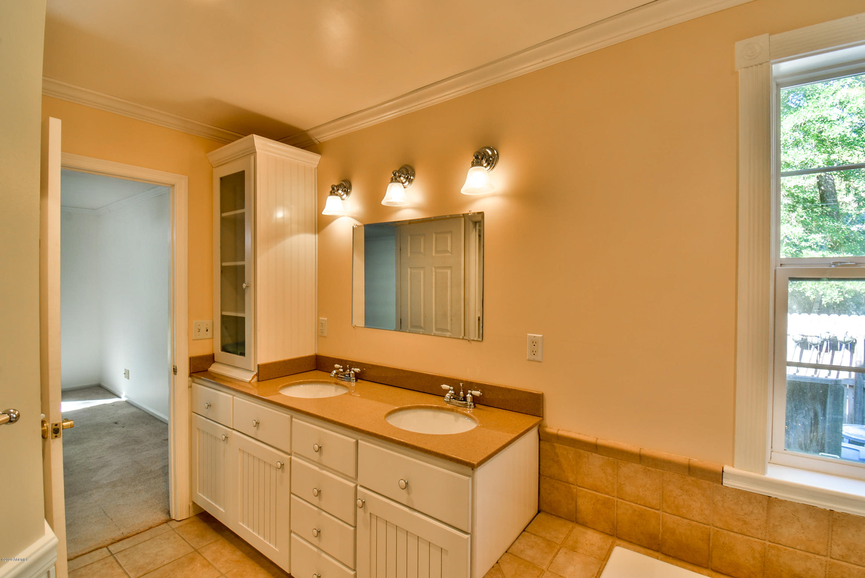 1 Pickens Street Beaufort, SC 29907 - Photo 28 of 40 DSC_0256