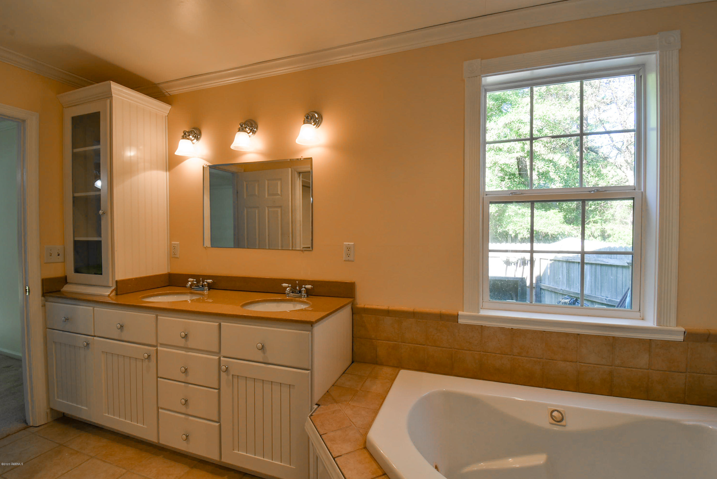 1 Pickens Street Beaufort, SC 29907 - Photo 29 of 40 DSC_0257