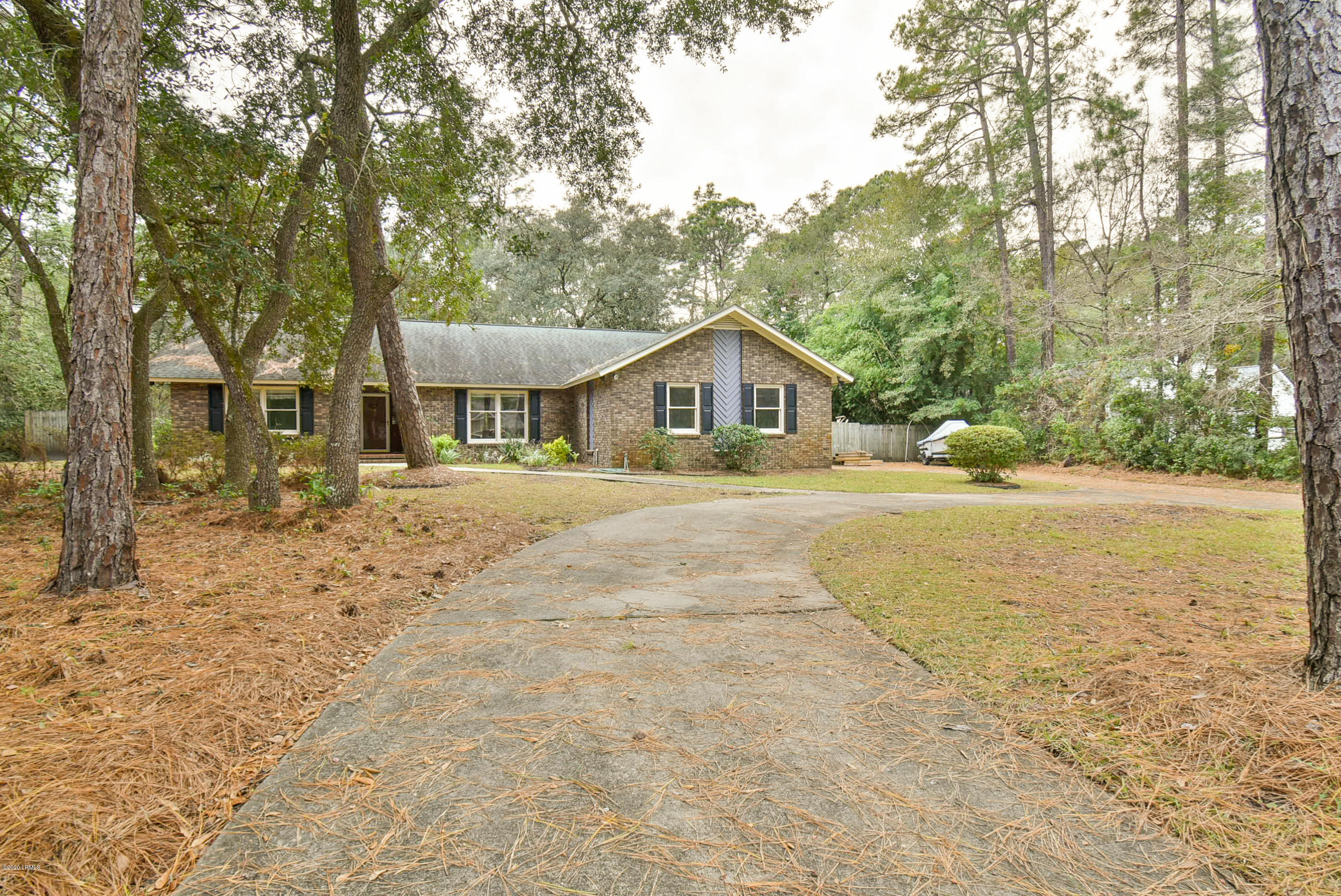 1 Pickens Street Beaufort, SC 29907 - Photo 4 of 40 DSC_0463