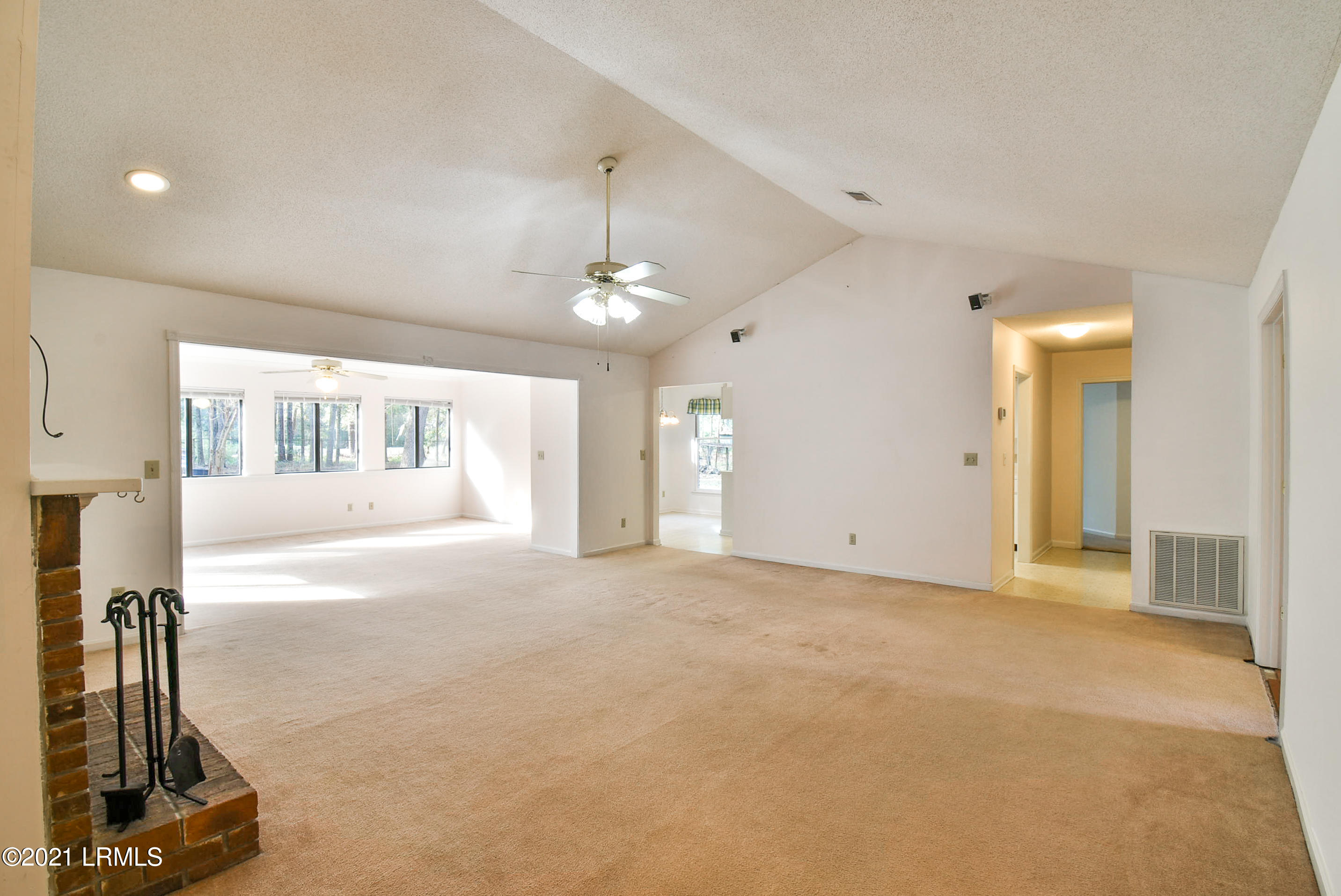 1 Pickens Street Beaufort, SC 29907 - Photo 6 of 40 DSC_0482