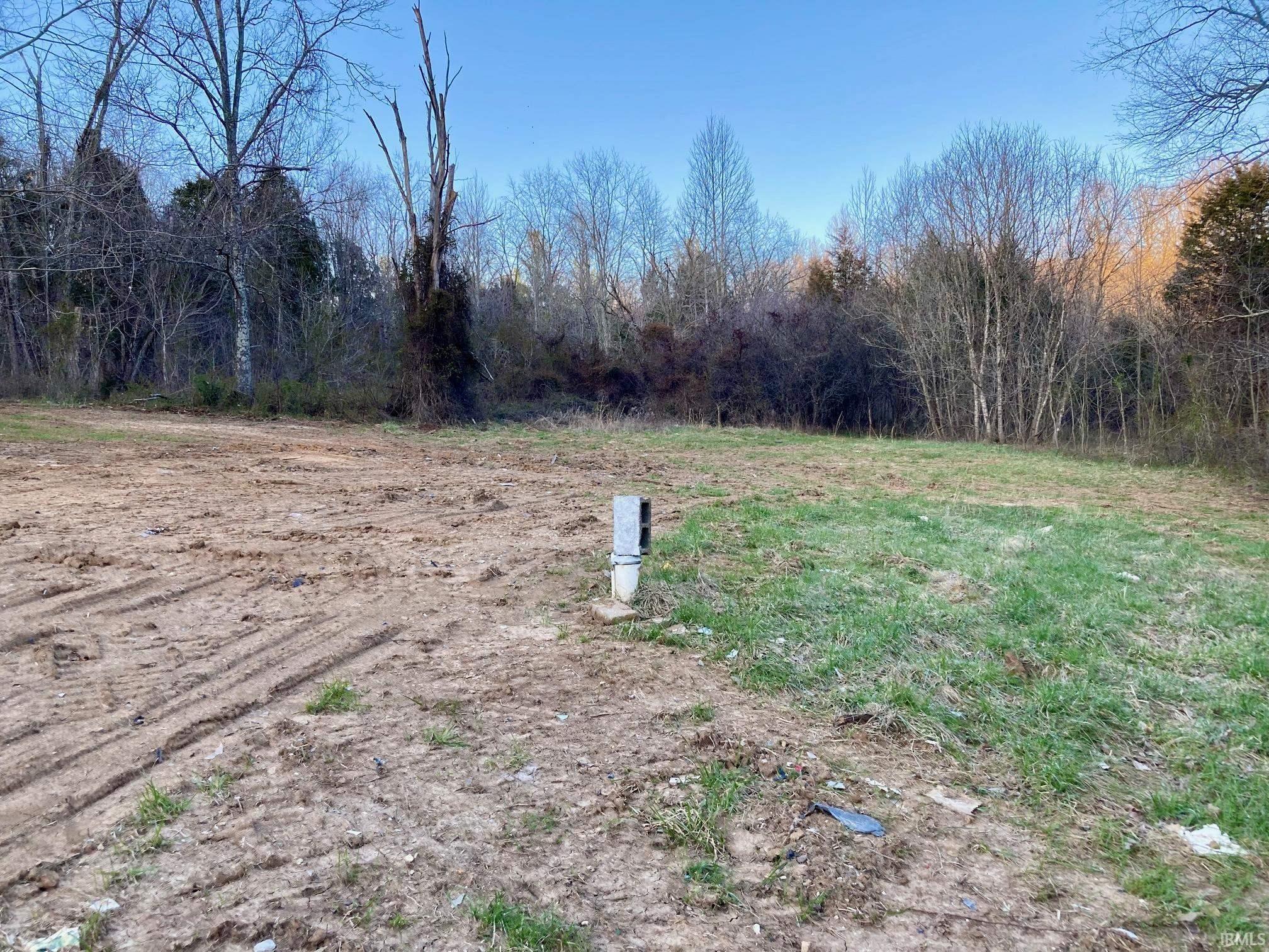 1063 High Water Road Bedford, IN 47421 - Photo 4 of 5