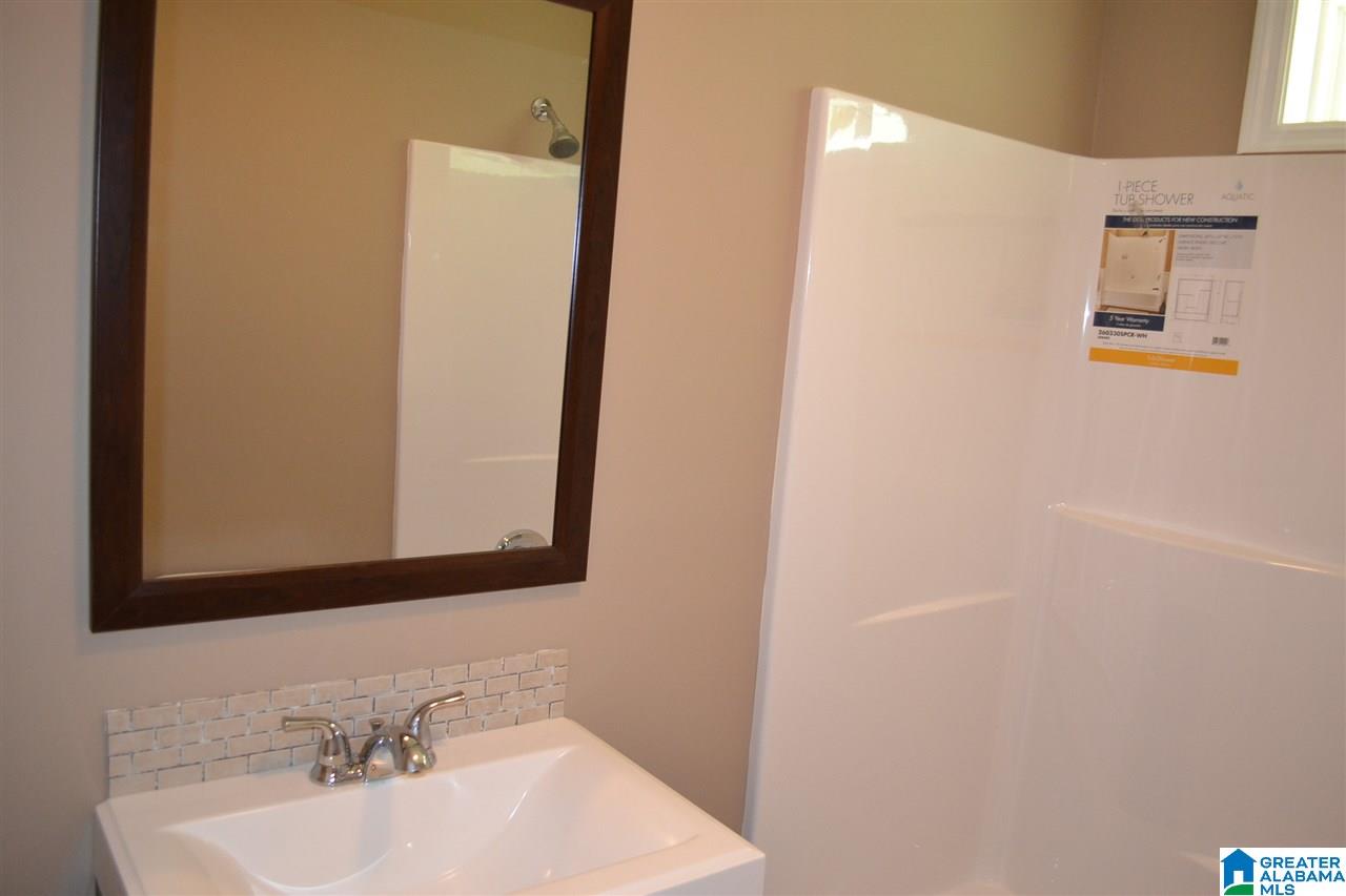 969 Empire Road Sumiton, AL 35148 - Photo 10 of 17