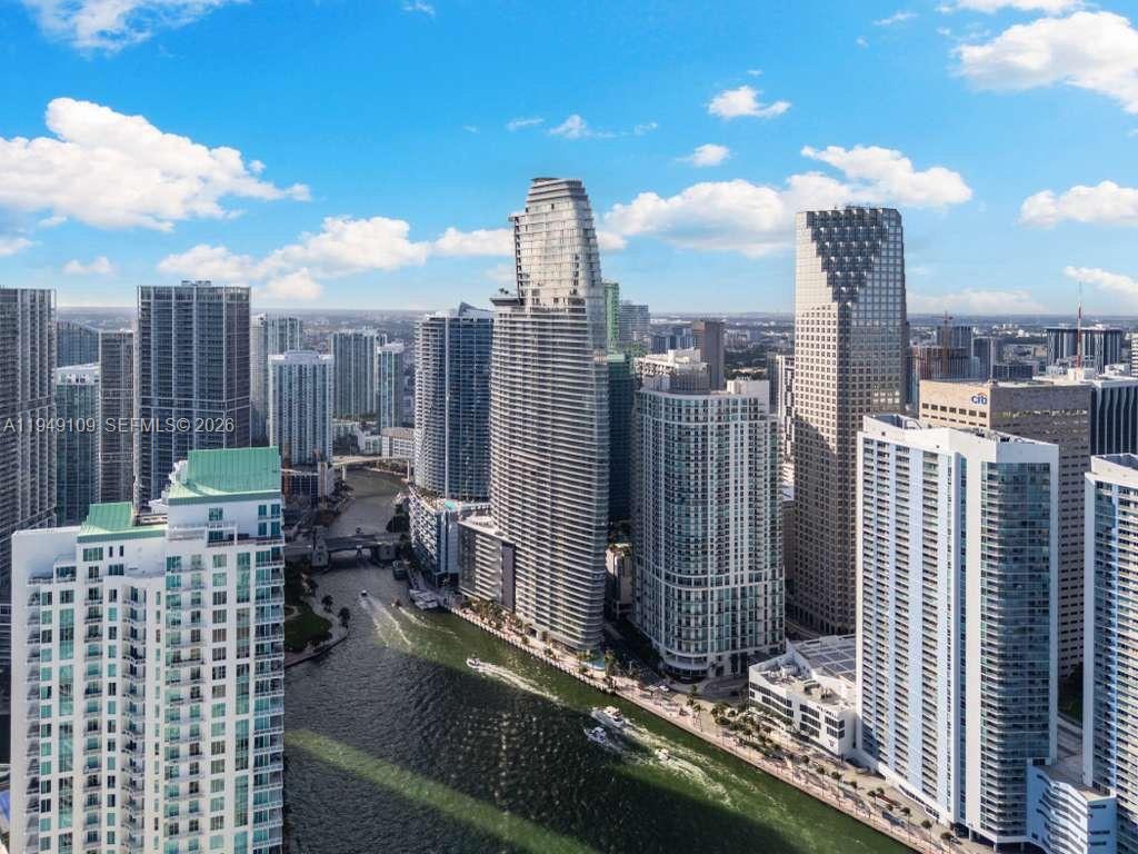 300 Biscayne Blvd Way, Unit 2307W Miami, FL 33131 - Photo 19 of 22 a view of a city with tall buildings