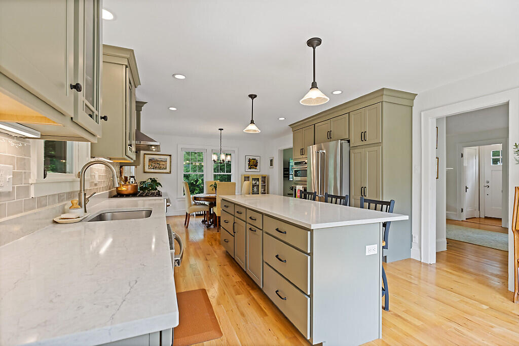 38 Johnson Road Falmouth, ME 04105 - Photo 15 of 73 05_BP5A4583_DxO_mls