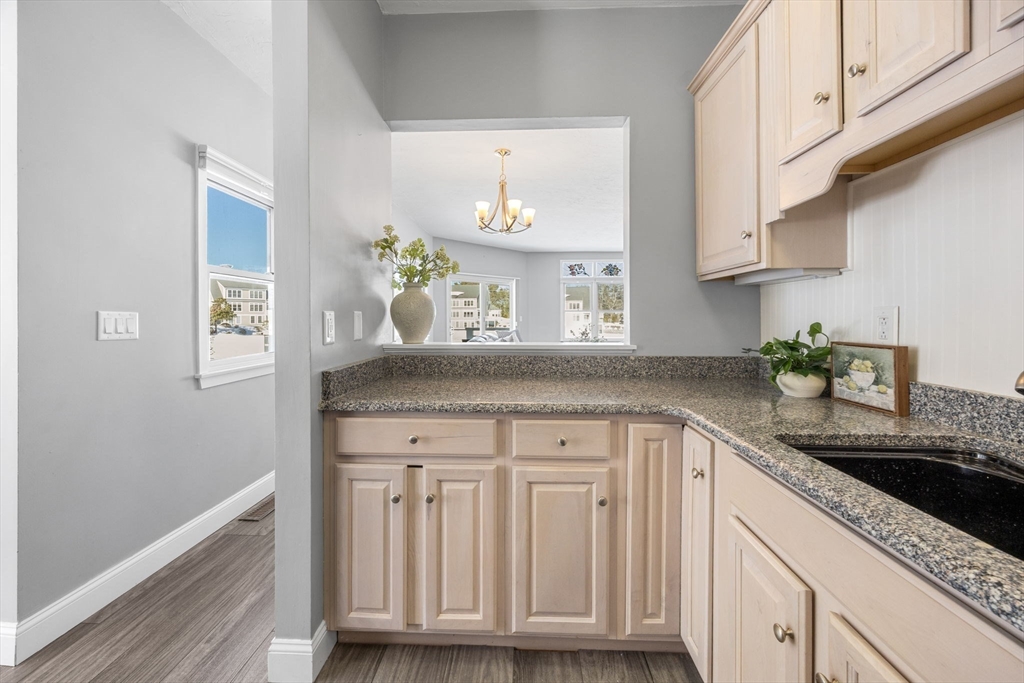 13 Bay Pointe Dr Extension Wareham, MA 02532 - Photo 8 of 32