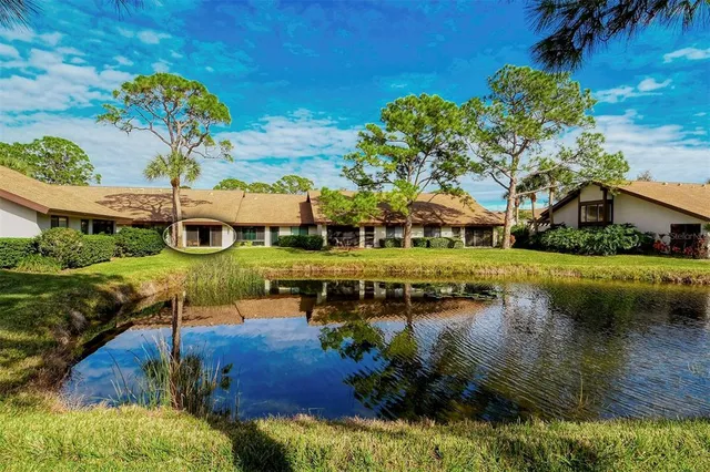 $2,200 | 3131 Windrush Bourne, Unit 22, Sarasota, FL 34235