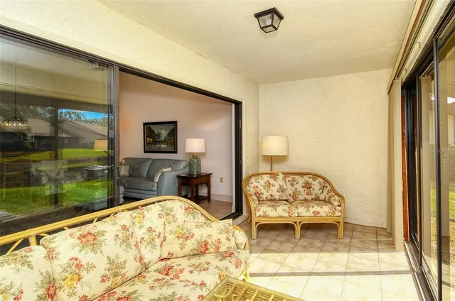 $2,200 | 3131 Windrush Bourne, Unit 22, Sarasota, FL 34235