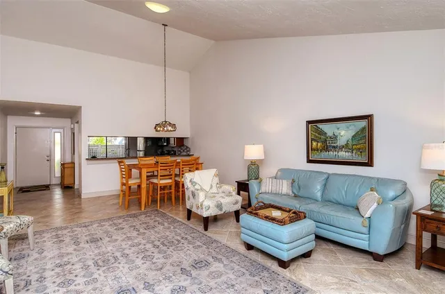 $2,200 | 3131 Windrush Bourne, Unit 22, Sarasota, FL 34235