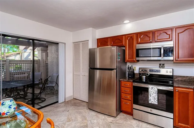 $2,200 | 3131 Windrush Bourne, Unit 22, Sarasota, FL 34235