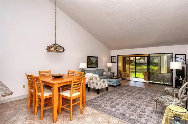 $2,200 | 3131 Windrush Bourne, Unit 22, Sarasota, FL 34235